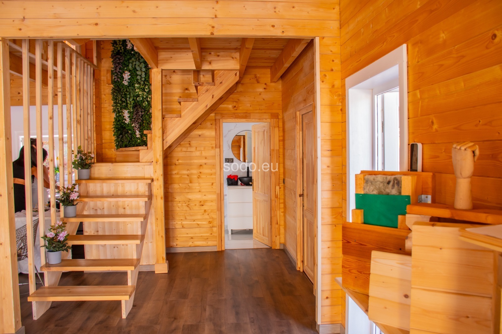 Porto cabin detail